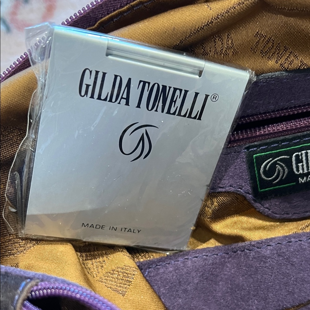 Purple suede, Gilda Tonelli Shoulder Bag with black leather handles - Picture 4 of 8